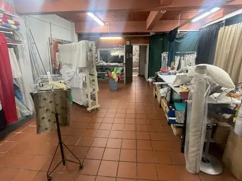 Local en Venta en Barrio Don Bosco, USD 360.000