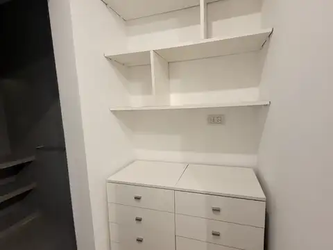 Casa en Alquiler con 1 cochera