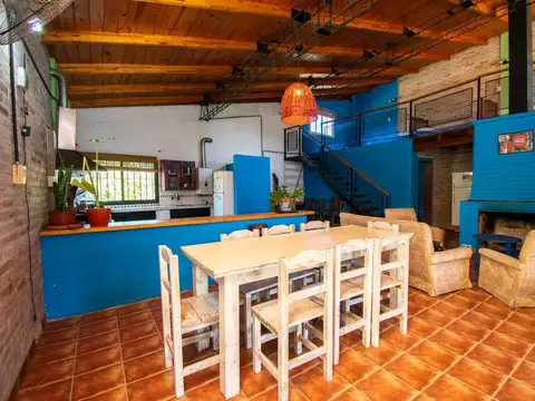 Casa en Venta con 1 cochera