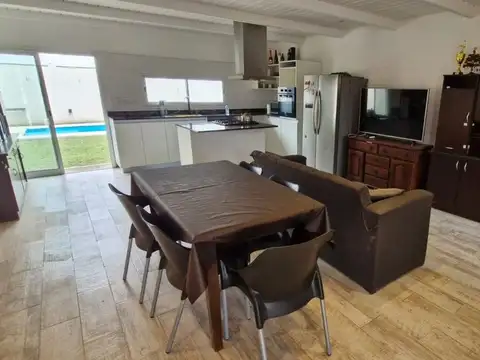 Casa en Venta en Countries y Barrios Cerrados en Cordoba Capital, USD 120.000