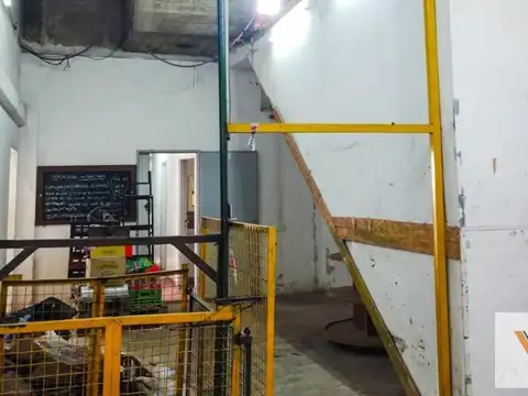 Edificio Comercial en venta - 1 Ambientes 1 Baño - Moreno