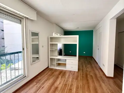 Juan Bautista Alberdi 1500, Piso 2