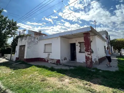 Casa 2 dormitorios Villa Constitucion