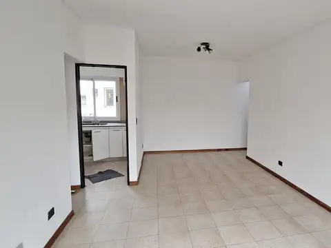 Departamento en Alquiler en Florida, $ 900.000