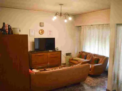 Casa en Venta en Temperley, USD 198.000