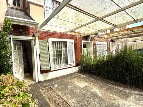 Casa 3 ambientes con 2 baños