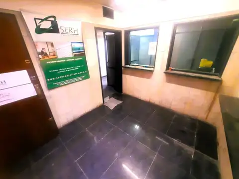 Avenida Manuel Belgrano 300