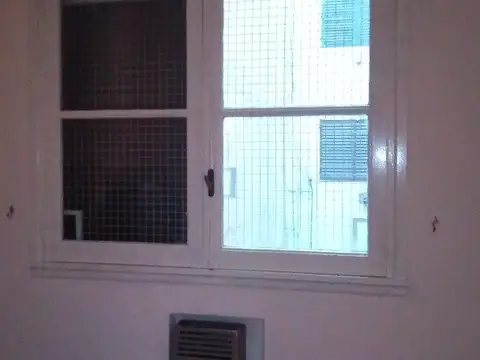 AVE BELGRANO 1300, Piso 4