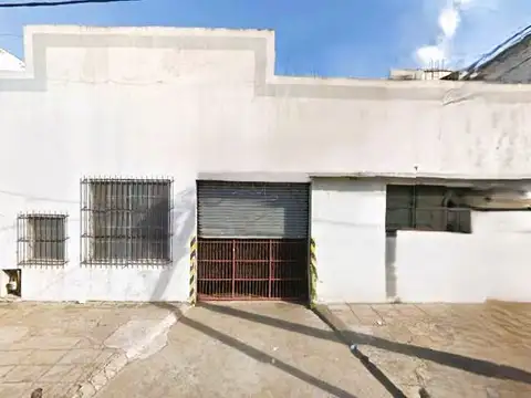 *GALPÓN EN ZONA INDUSTRIAL PARA FABRICA SOBRE LOTE DE 814 M2 Y 1150 M2 DE CONSTRUCCIÓN