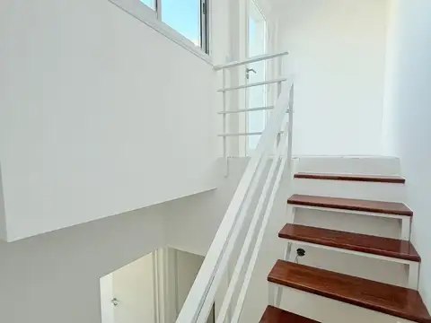 Depto Tipo Casa en Venta al Noreste