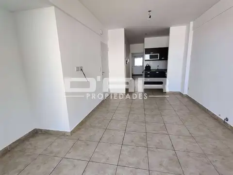 C Donizetti 500, Piso 2