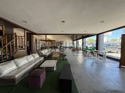Galpon en Venta en Tolosa, USD 2.700.000
