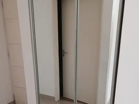 Departamento en Alquiler en Recoleta, $ 650.000