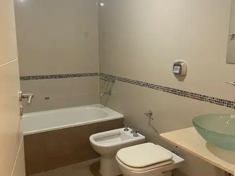 Hermoso monoambiente en alquiler - Recoleta