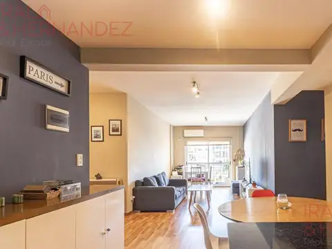 Venta Departamento 4 dormitorios c/cochera en Palermo