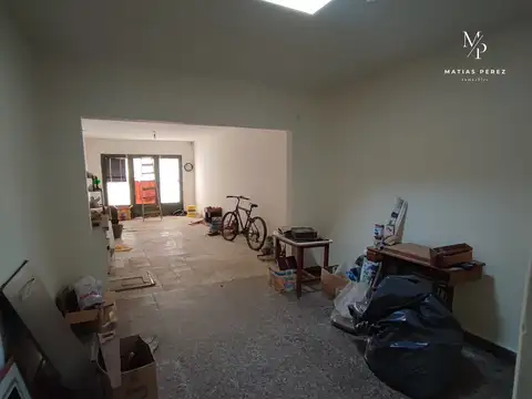 Casa 3 ambientes con 1 baño