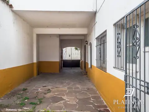 Casa 4 ambientes con 4 baños