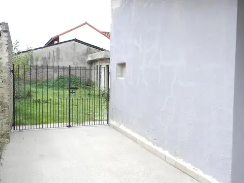 CASA EN POLVORINES