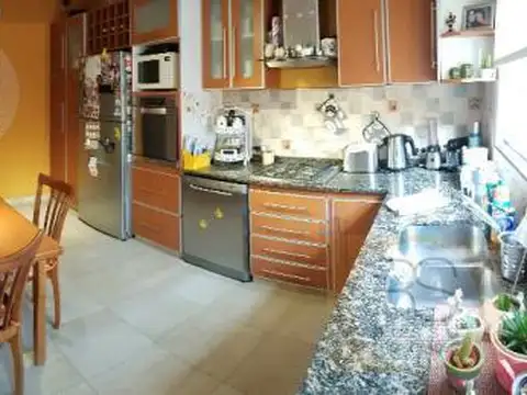 Depto Tipo Casa en Venta 20 años