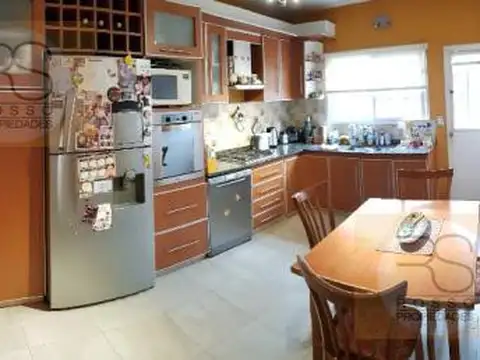 Depto Tipo Casa en Venta con 1 cocheras
