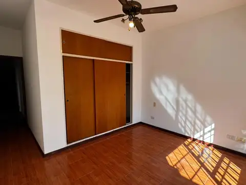 Depto Tipo Casa 4 ambientes con 1 baño