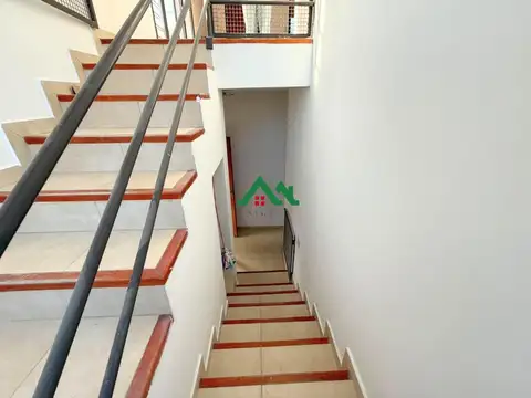 Casa en venta en Villa Carlos Paz, 3 dormitorios, pileta y vista a las sierras