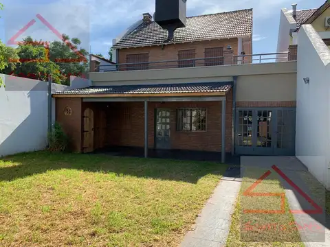 Casa en Venta en Haedo, USD 250.000