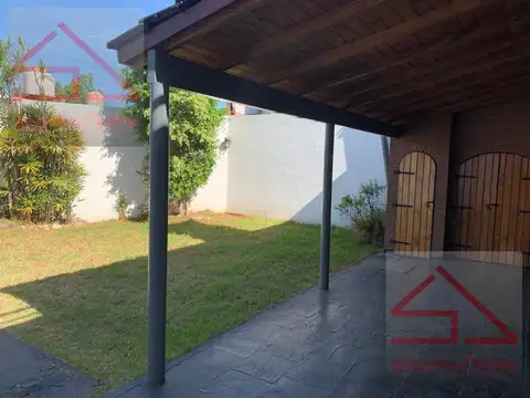 Casa 5 ambientes con 3 baños