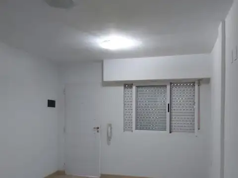 J Fernandez 2874 , Piso PB