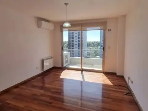 25 De Mayo 23 , Piso 8