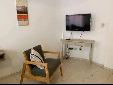 Alquiler Temporario Monoambiente con patio