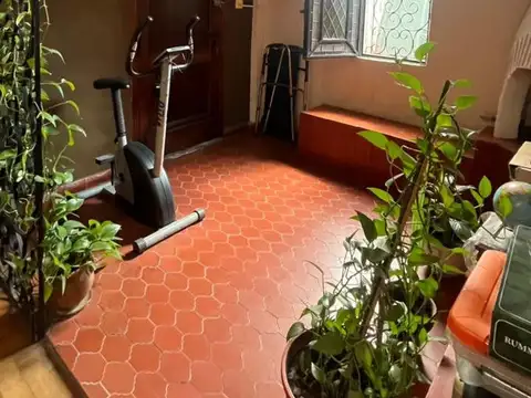 VENTA CASA 3 AMBIENTES SAN JUSTO CON PATIO GARAGE