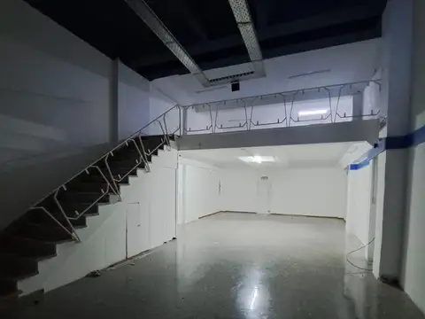 Local en Venta en Balvanera, USD 750.000