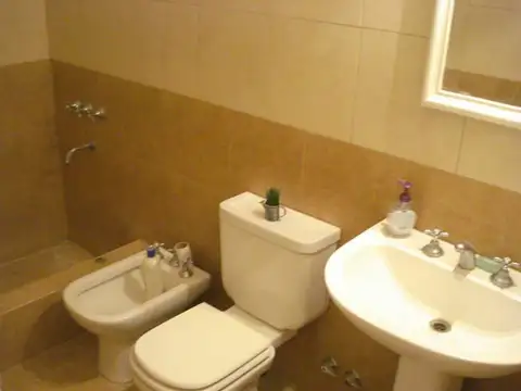 Las Recovas Studios -Beato Jansen Pilar-  Km 54 100