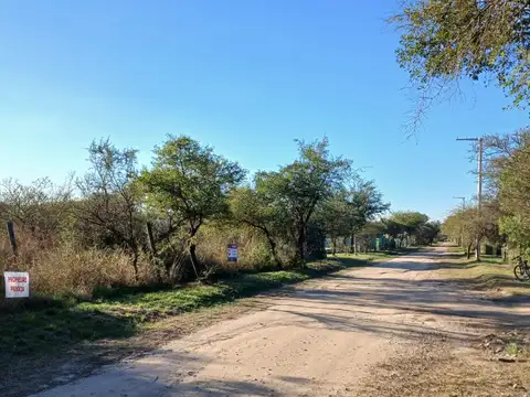 Vendo Lote 420m2 en Valle de Anisacate / Escritura