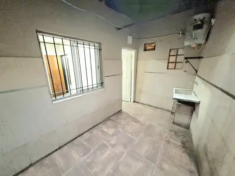 Depto Tipo Casa 3 ambientes con 1 baño