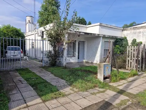 Buchardo 6040, B1754 Villa Luzuriaga, Provincia de Buenos Aires, Argentina, Villa Luzuriaga, Buenos Aires, Argentina.