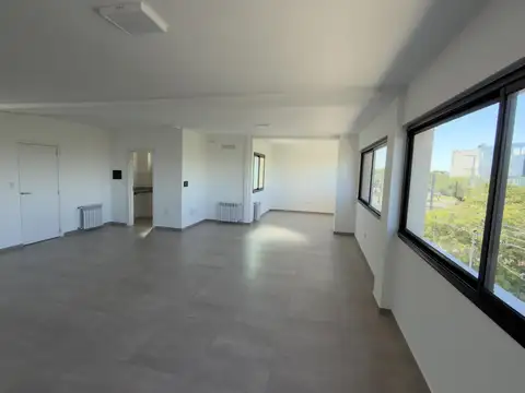 Oficina Monoambiente con 2 baños
