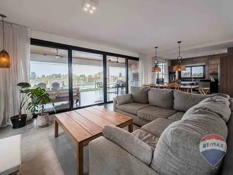 CASA EN VENTA EN EL CANAL TIGRE