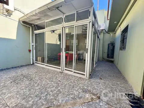 Casa 5 Amb de 108m2 - Lote propio con patio y terraza