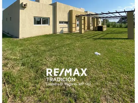 Casas a Estrenar en Ayres de Belén  3 dormitorios.