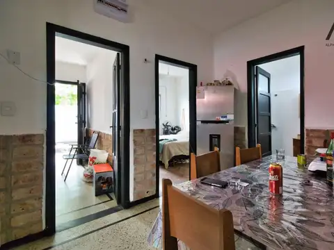 Venta 2 Casas 2 y 1 dormitorios Flor de Maroñas, con Renta