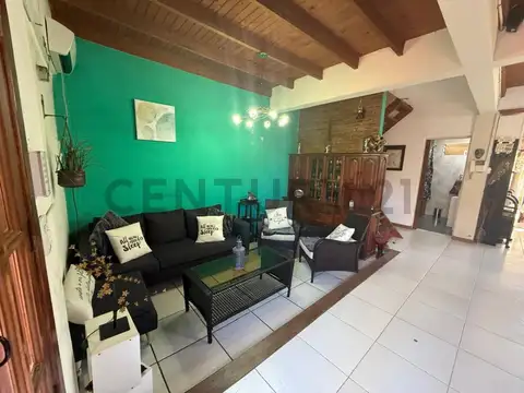 Venta de Casa de 3 Dormitorios en City Bell
