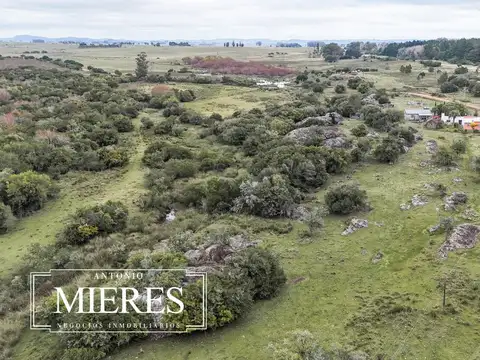Campo en venta de 14 ha con casa en Aigua, Maldonado Uruguay.