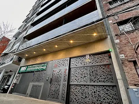 Venta Abasto Dos dormitorios ,balcón al frente. Diseñado para combinar amplitud, confort y tecnología en cada detalle