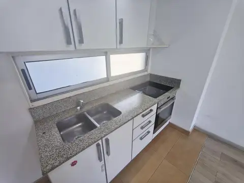 Departamento en Alquiler en Colegiales, $ 950.000