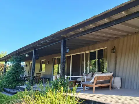 Casa en Alquiler Temporal con 1 cochera