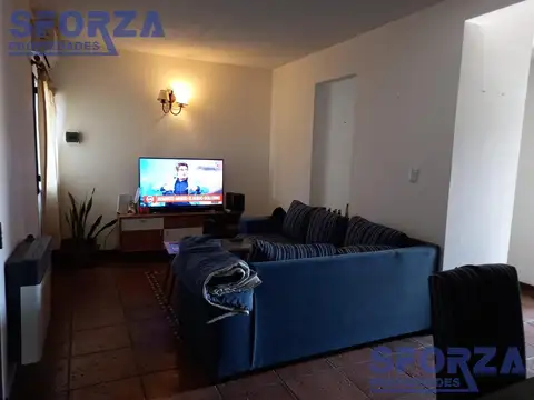 Depto Tipo Casa en Venta de 5 ambientes