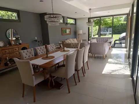 Casa en Venta en Lujan De Cuyo, USD 350.000