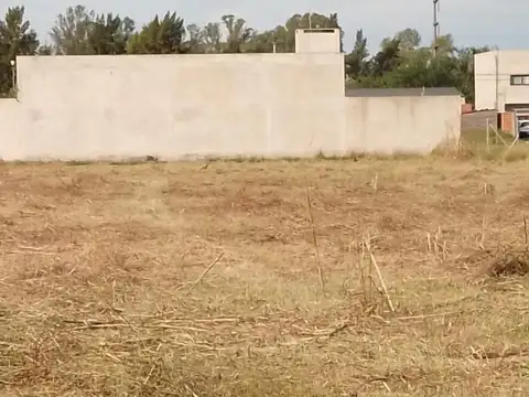 Terreno en Venta 60  mts Fondo